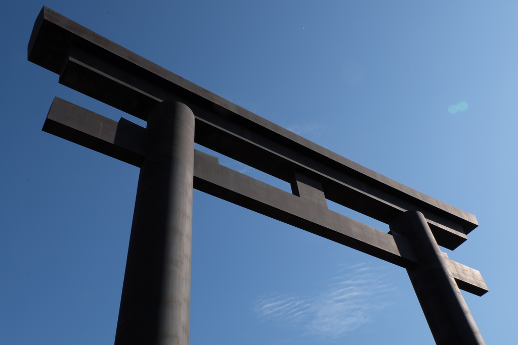 3、晩秋の三輪明神　大神神社