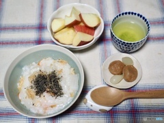 お大根と干し海老のお粥