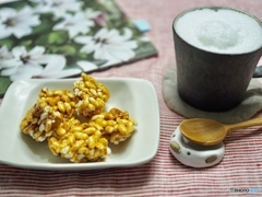 モコモコラテとパン豆と園芸カタログ
