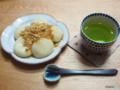 お豆腐入りの白玉団子作りました