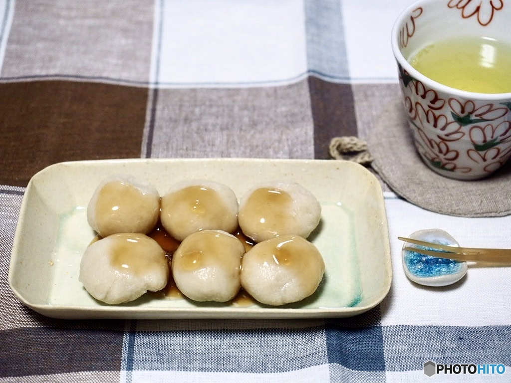 お豆腐と米粉のみたらし団子