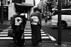 あつちかなこっちかな