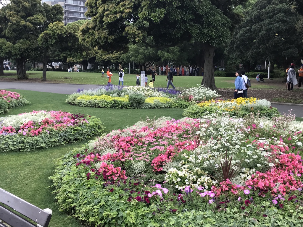 6FB91304-2302-4EF9-85E9-5C3B9AFADD92