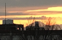 富士山の見える夕日。。
