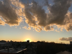 残る黒い雲と。。