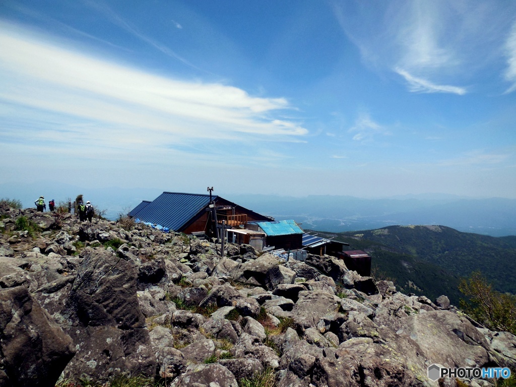 蓼科山、山頂ヒュッテ