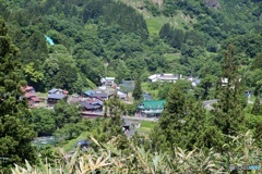山間の集落