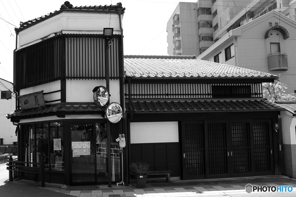 山貞(衣料品店）