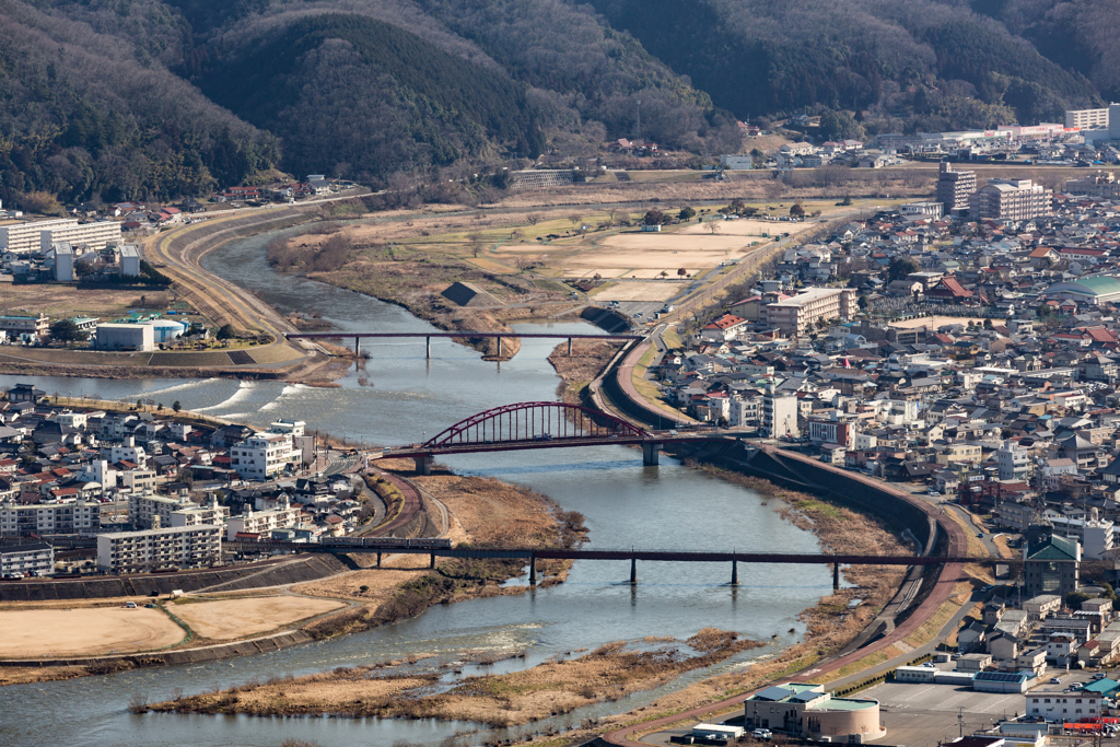 三江線　高谷山より