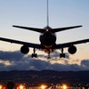 夕暮れ時の大阪空港
