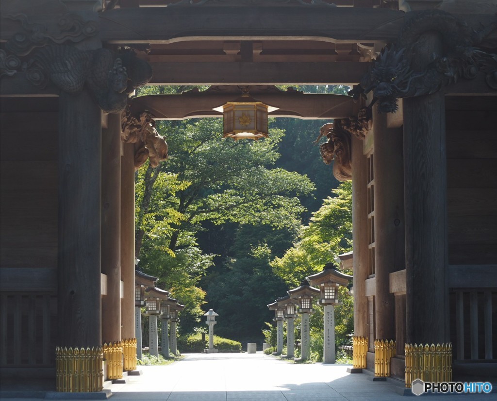 奥へと続く道