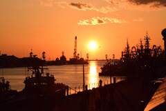 釧路港の夕陽