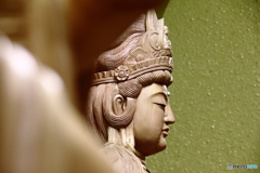 慈悲深き眼差し