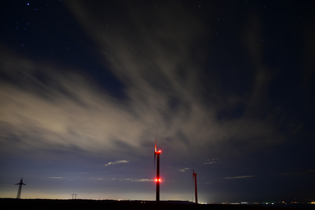 厚田村の風車と星景