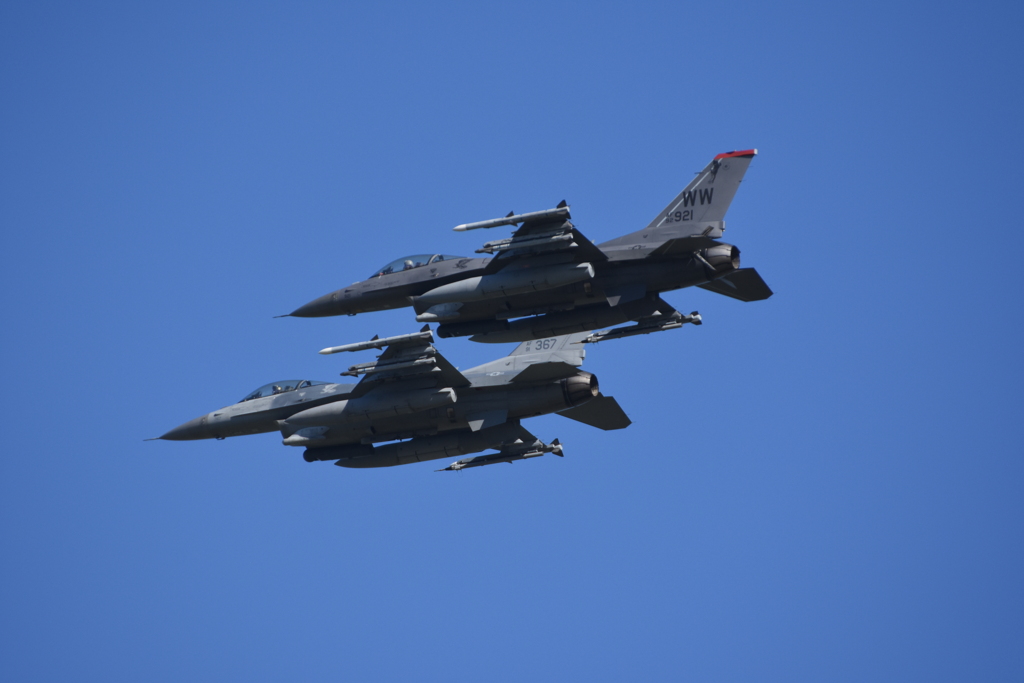 2025 三沢基地航空祭 オープニングフライト F-16