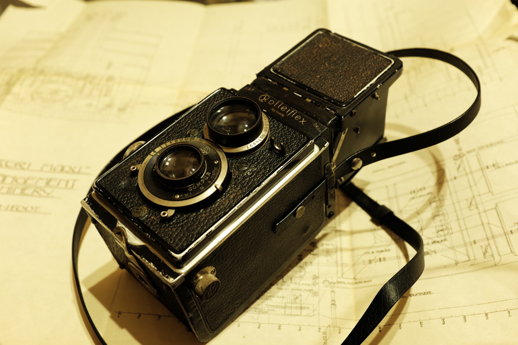 二ツ玉レフレツクスノ至宝