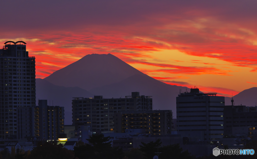 悠久の時を経ても茜色