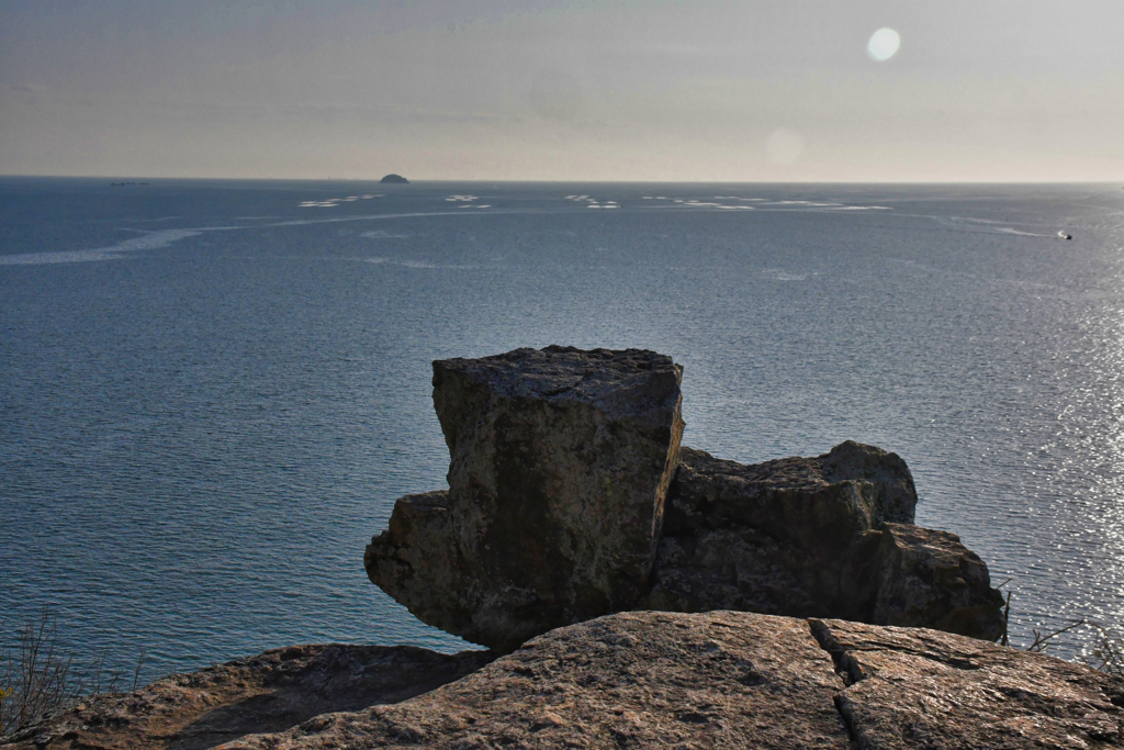 海を見ていた。