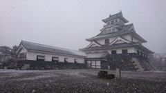 長浜城雪景色。