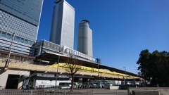 黄色い新幹線。