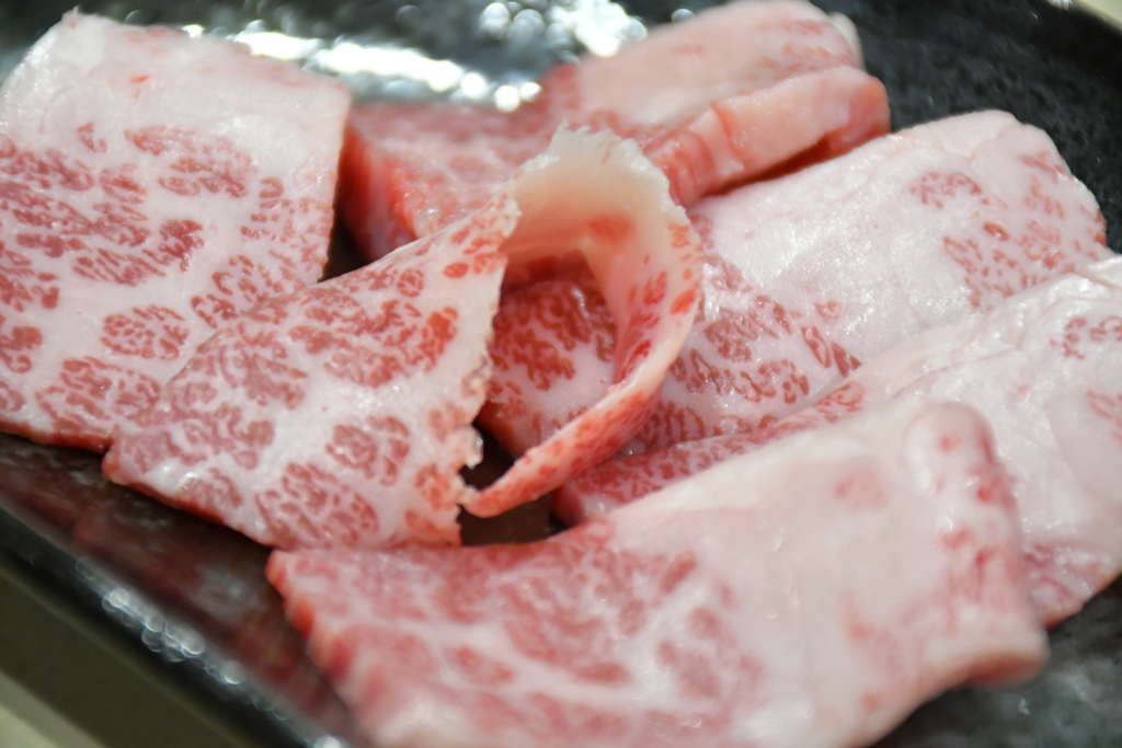 肉。