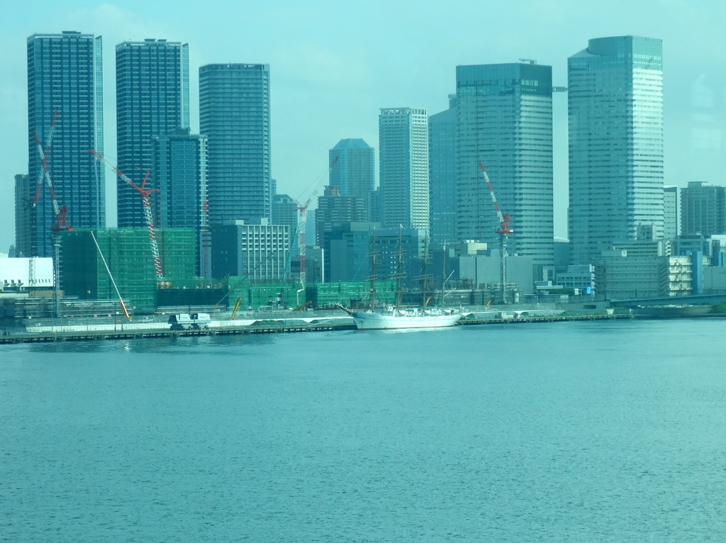 海王丸移動