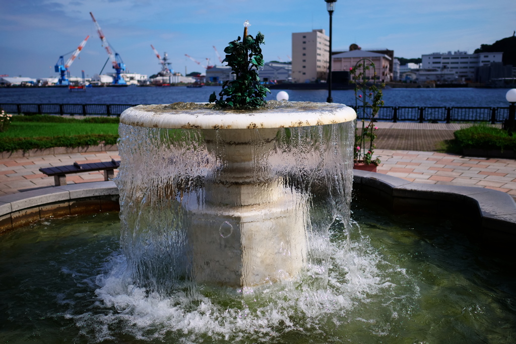 噴水と潜水艦