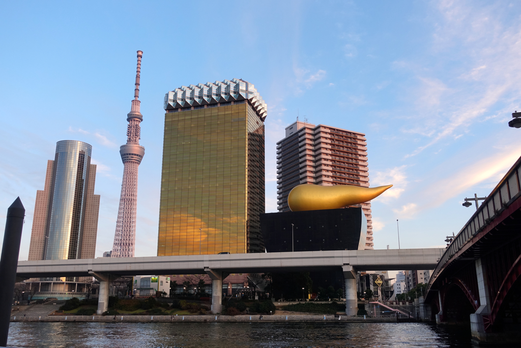 スカイツリーとう〇こビル