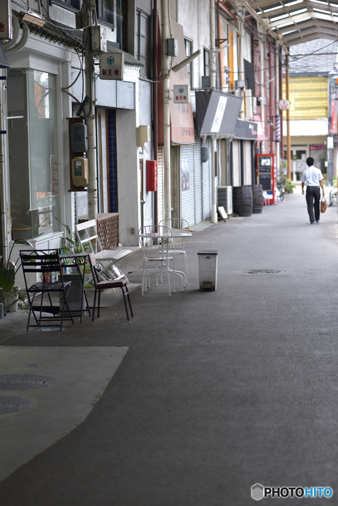 駅前商店街から...