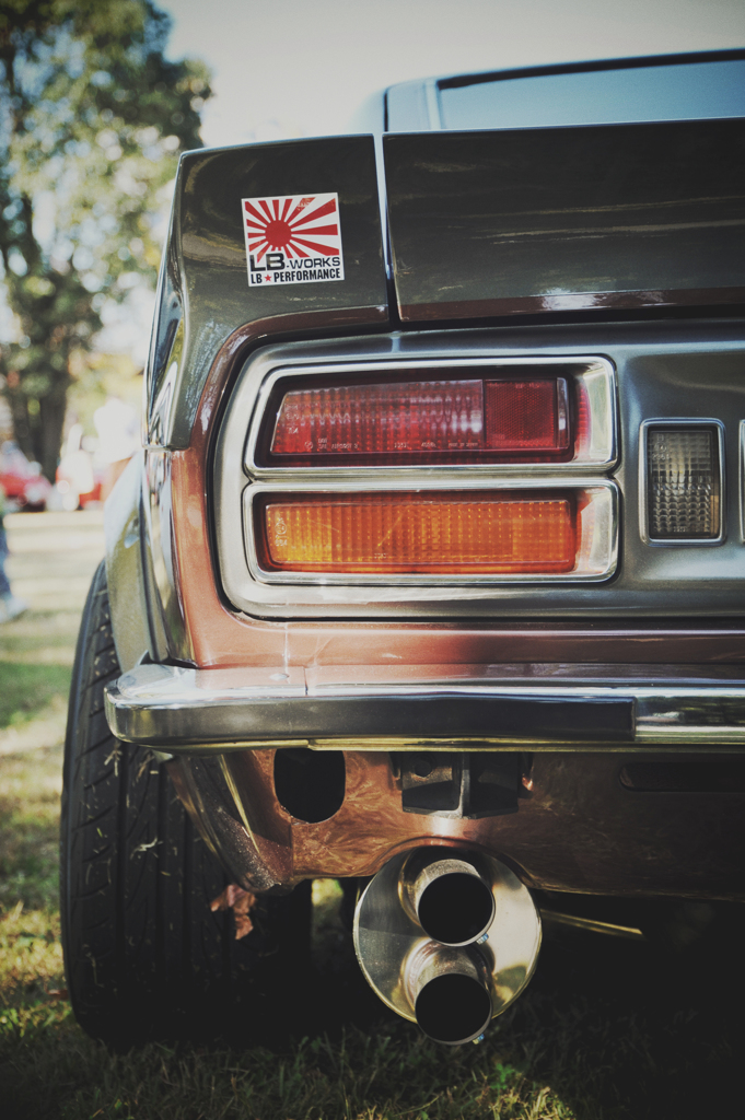 車のある風景