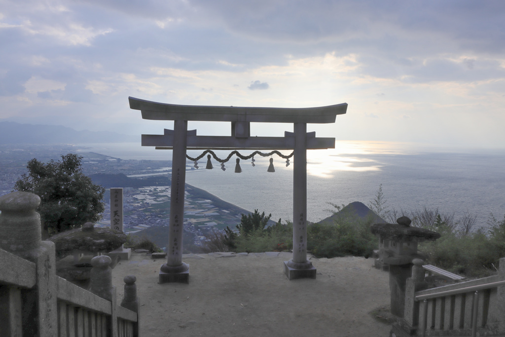 天空の鳥居