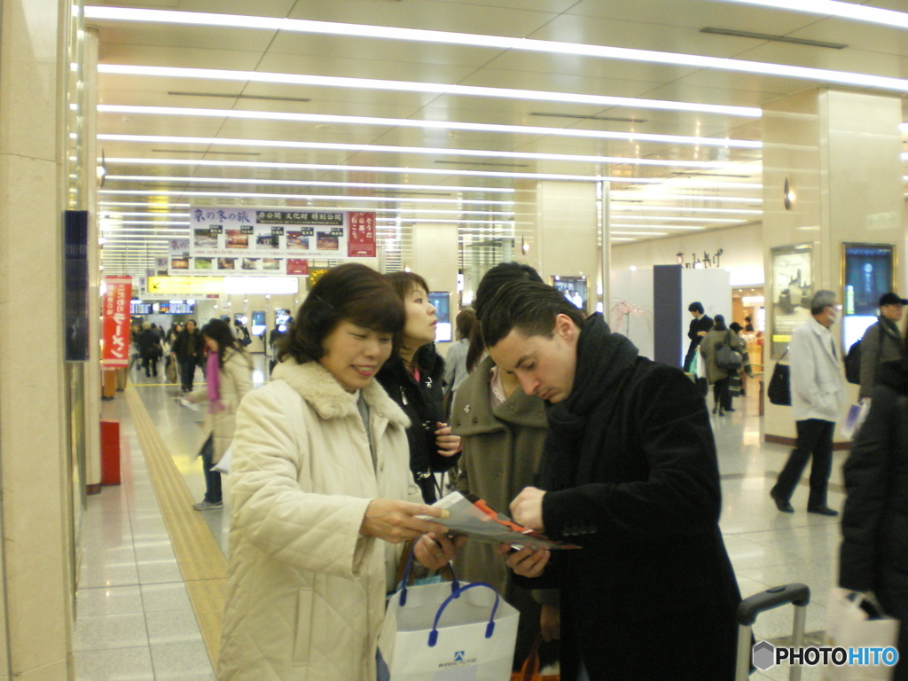 京都駅にてJRAルメール騎手に遭遇