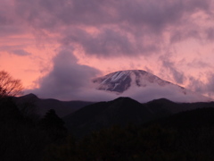 日光金谷ホテルより男体山