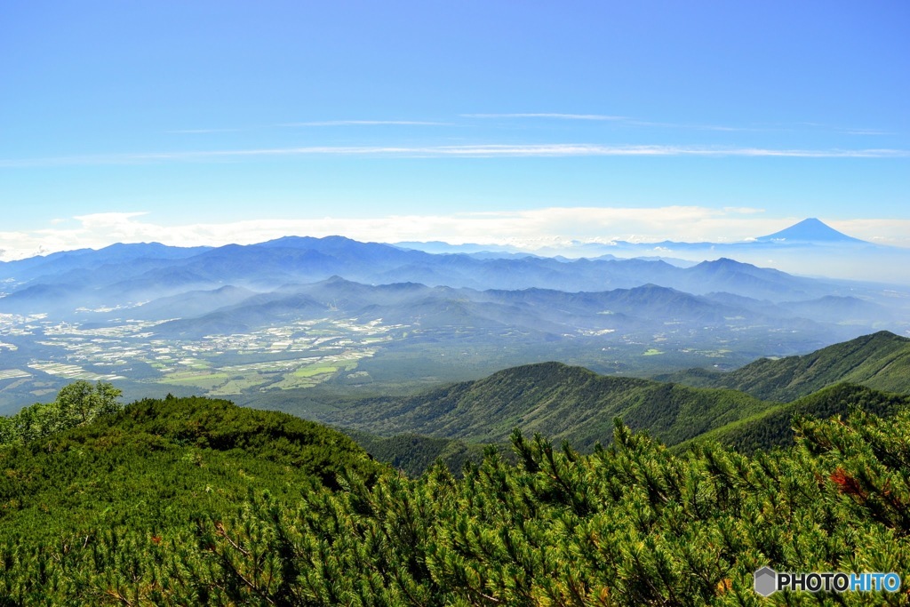 広がる山並み