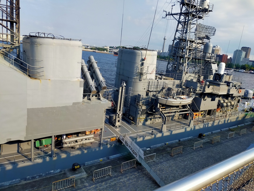 護衛艦　ゆうぎり