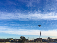 二すじの雲
