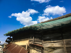 廃屋と空