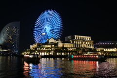 横浜港ナイトクルーズ、船に揺られながらなんとか撮れました。
