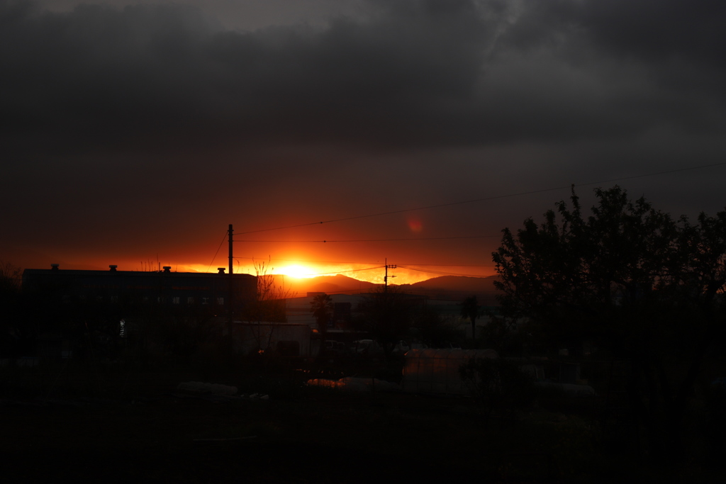 雲と山でサンドウィッチ