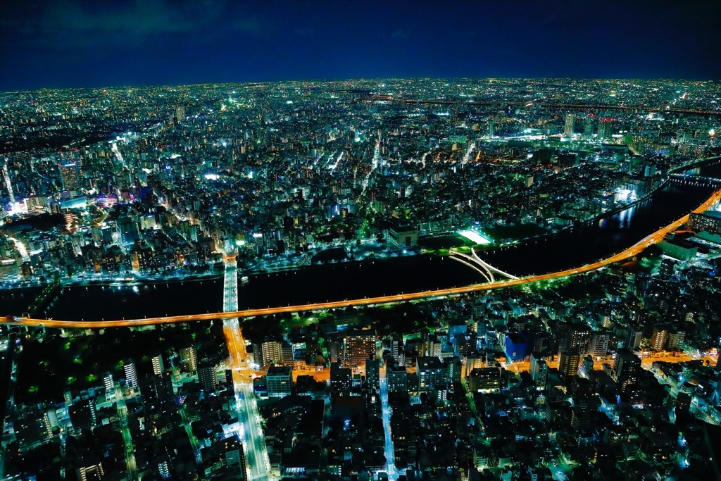 東京