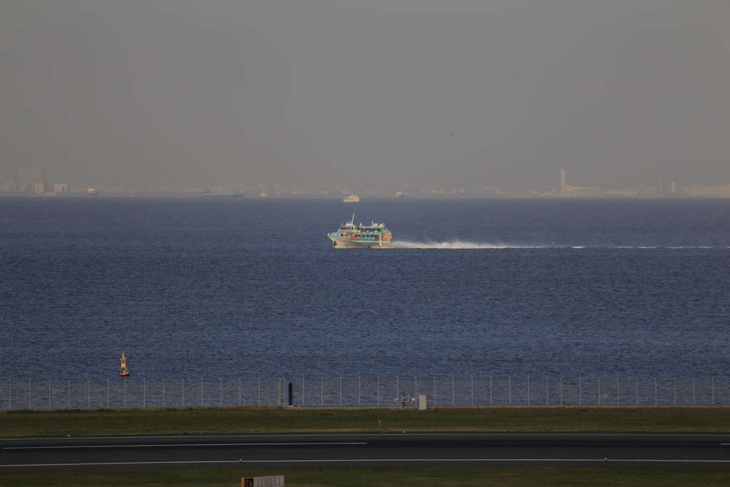 海の飛行機