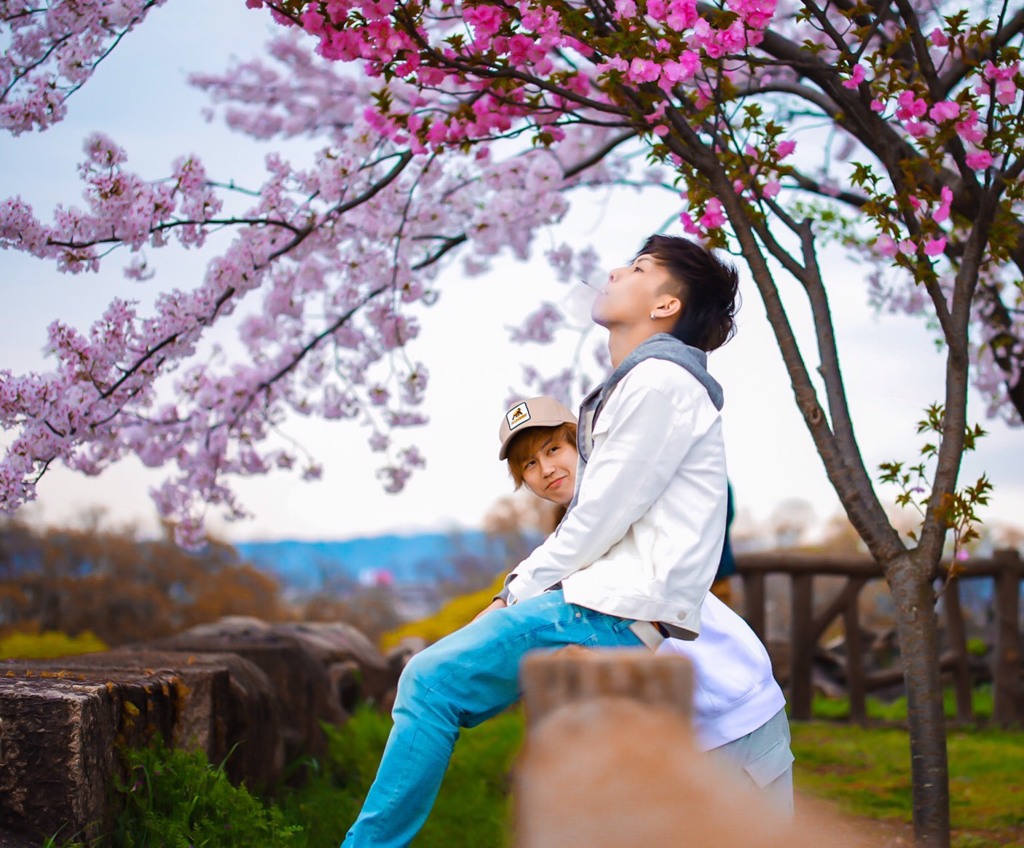 桜と友達
