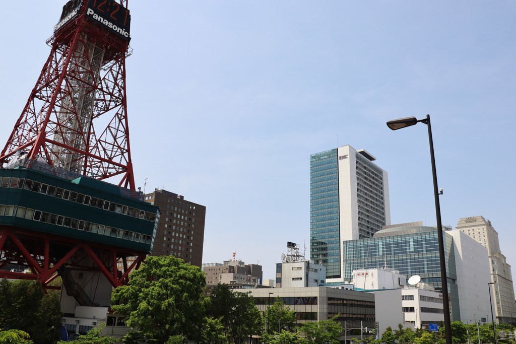 札幌散歩２７　新しいビルで風景が変わる