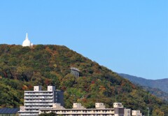 色変わりの山