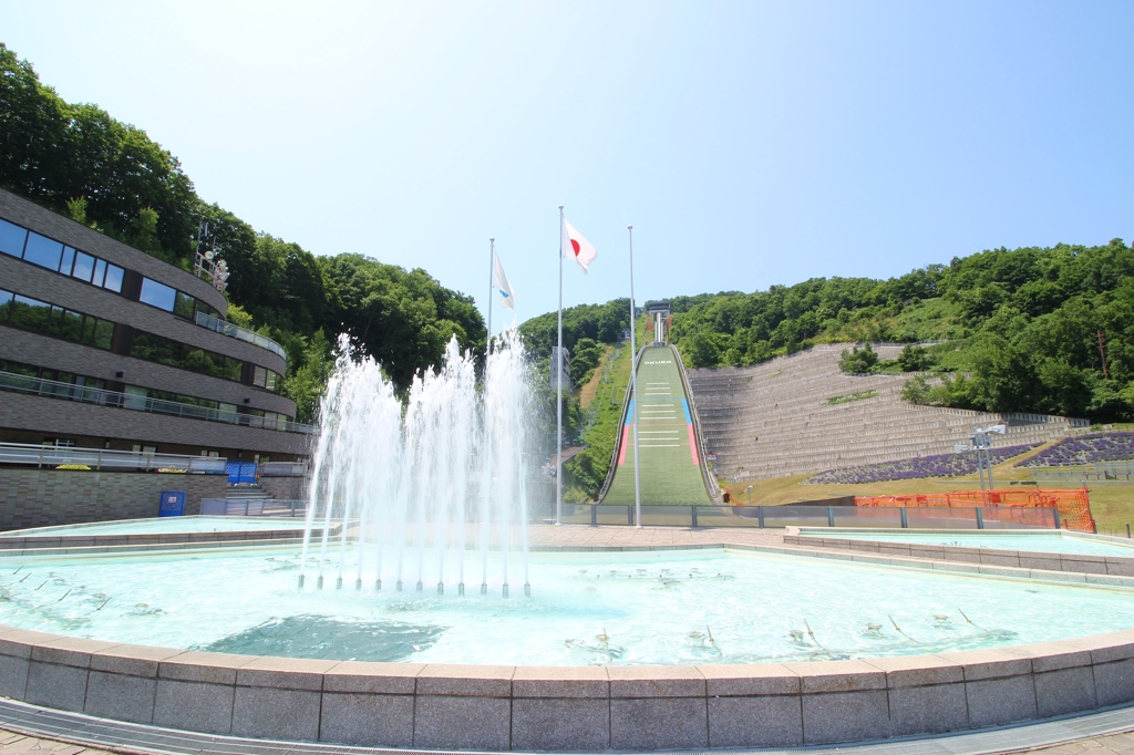 噴水とジャンプ台