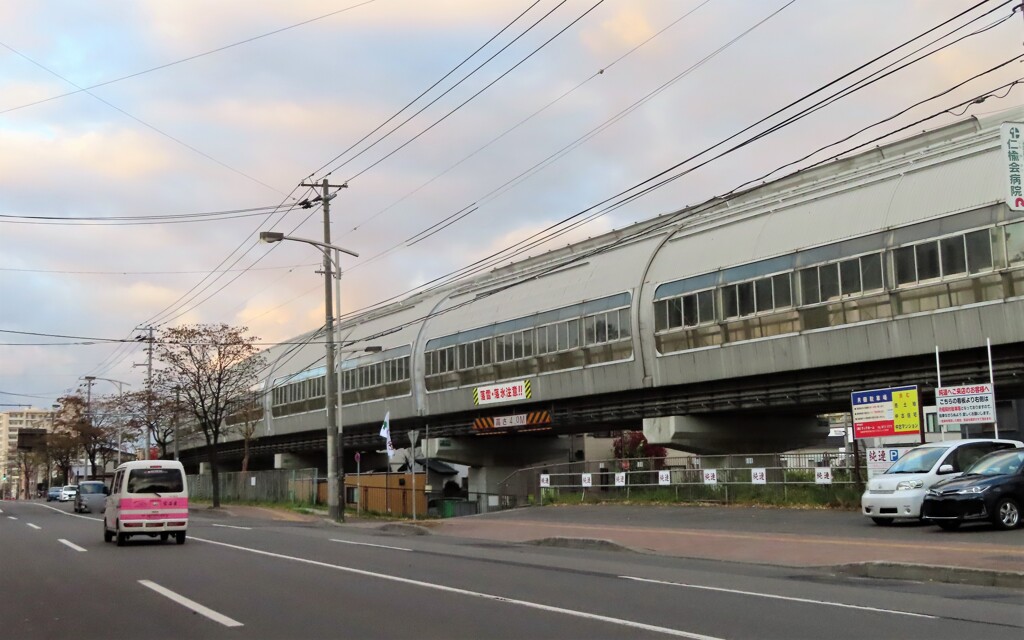 地上鉄