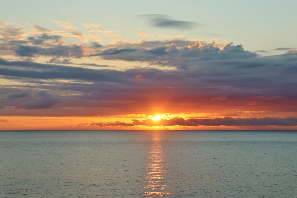 8月18日　厚田の夕日　５