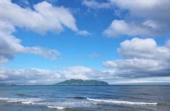 雲と函館山