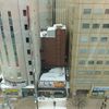 ビルの谷間