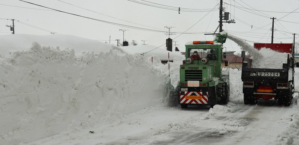 排雪作業　７　排雪後の壁